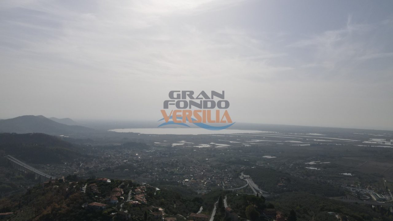 Al momento stai visualizzando Gran Fondo Versilia 2023: 4° cronoscalata di Balbano